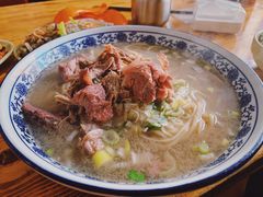 加肉骨汤摔面-竹青胶东摔面(黄岛开发区店)
