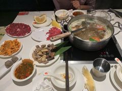 -牛焱·贵州黄牛肉火锅(城西银泰店)