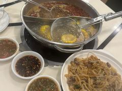 -联胜潮汕牛肉火锅(东苑南路店)
