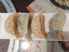 双拼煎饺-粤赏点(越秀城市广场店)