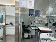 -GOOMI久米眼镜·蔡司·依视路·明月官方授权店(龙德紫金店)