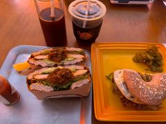 -Catch Bagel(芳草地店)