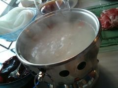 -卡利涅娜涮香锅