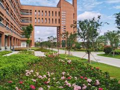 -浙江省杭州高级中学(钱江校区)