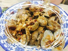 -江城燕子大排档(江汉路步行街店)