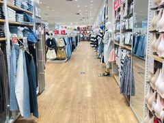-优衣库(太原龙湖万达广场店)