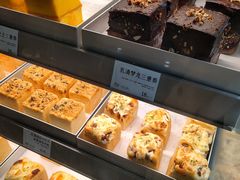 -花园饼屋·吐司蛋糕面包(星海店)