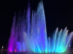 -东港音乐喷泉广场