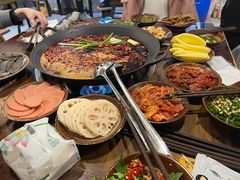 -黄潇洒老火锅(九眼桥宏济巷店)
