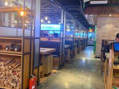 大堂-河坝烧烤串城(银亭路店)