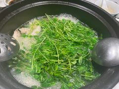 -东椰·海南椰子鸡火锅(朝阳门店)
