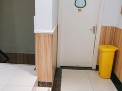 -瑞鹏宠物医院·内科·中兽医·骨科(苗圃店)