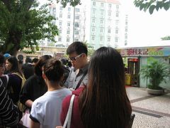 人潮！-大利来记咖啡室(告利雅施利华街店)