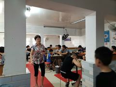 -张阿三馄饨店