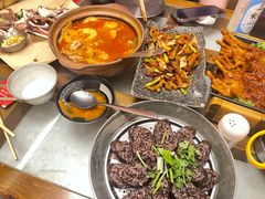 -小木屋米酒店总店