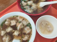 -张阿三馄饨店