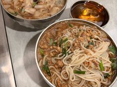 -正宗杨记普洱酸醋米线(总店)