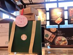 -星巴克臻选(外滩中心店)