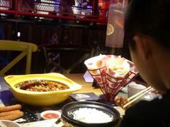 -多嘴肉蟹煲(万达店)