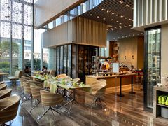 -两咖啡自助餐厅(静安香格里拉酒店)