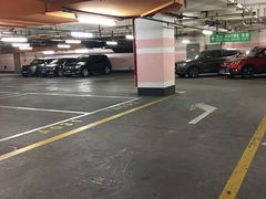-港汇恒隆广场-停车场