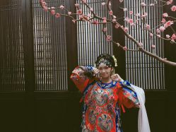 点击看大图 -盘子女人坊古装写真摄影(深圳店)