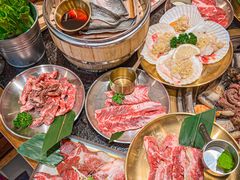 -何发发和牛烧肉·鳗鱼榴莲放题自助(乐峰广场店)