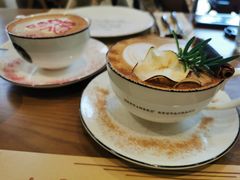 -Mark&Mars Restaurant