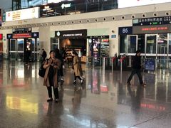 -星巴克(深圳北站B5检票口)