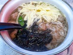 -柴爿巷·香酥鸡&馄饨(复兴中路店)