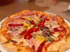 -城市大道红炉披萨烘焙坊