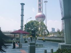 -陆家嘴空中步行连廊