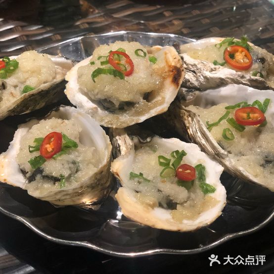 壹品豪海鲜美食(劳动街店)