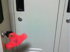 iphone_upload_pic-虹桥河滨花园会所游泳馆