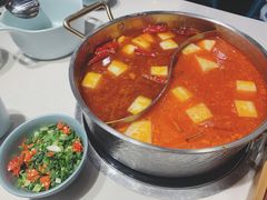 猪手鸳鸯锅-小街猪手(团结湖店)