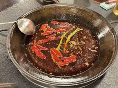 -渝井巷重庆老火锅(沈阳吉祥店)