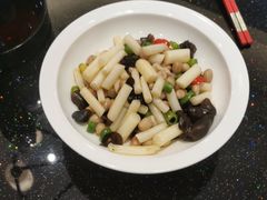 -香山湖家家宴(中山陵店)