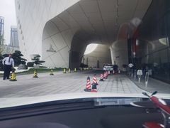 -国际青年会议酒店