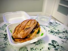 芝士牛肉恰巴塔-PAOPAO Bakery&Café(港汇店)
