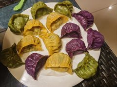 手工彩色蒸饺-素心斋素食餐厅