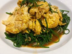 野生沙葱炒鸡蛋-清真·双公羊·馕坑烤全羊(奥体店)