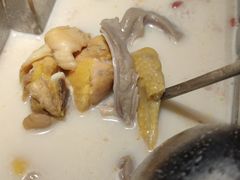 岭南黄猪肚鸡锅底-海底捞火锅(金融街万达店)