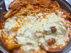 -亲昵春川鸡排(韩国美食街店)