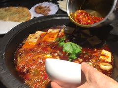 -大鱼山房鱼头火锅(老字号品质店)