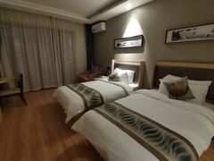-大理洱海龙湾假日酒店