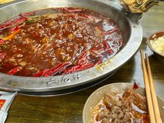 -黄潇洒老火锅(九眼桥宏济巷店)