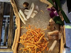 -滇釜火锅·能喝汤的火锅(车公庄店)