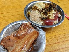 -梁阿婆廿年老牌扣肉糯米饭