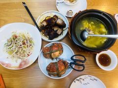 -品鲜村农家菜·阳澄湖大闸蟹(总店)
