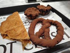 -HOT CRUSH趁热集合·现烤面包(环球港店)